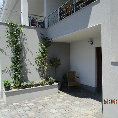 Apartmani Marinovic Podgora Exterior foto